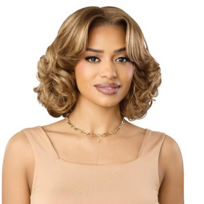 Outre HD Lace Front Wig Melted Hairline Glueless MH 150