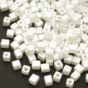 Koko Square Beads