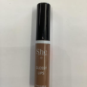 Shes Glossy Lips